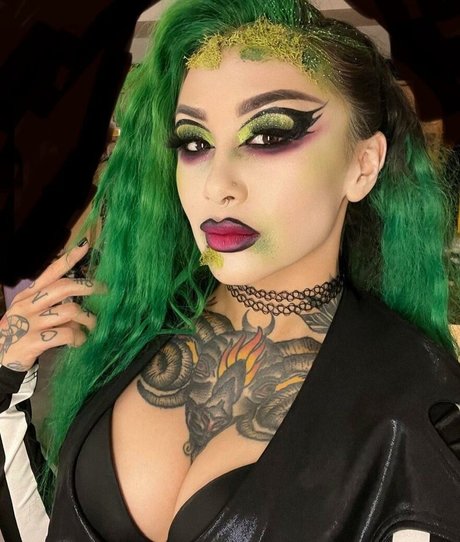 WWE Shotzi beautiful actress gallery