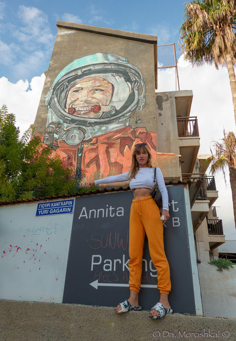 Da Moroshka model adult gallery