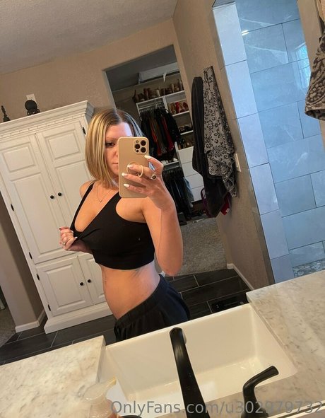 wifeywet porn star pictures