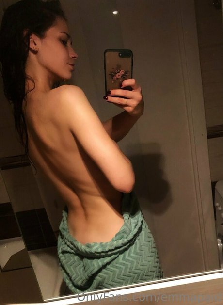 small tits asian onlyfans hot naked gallery