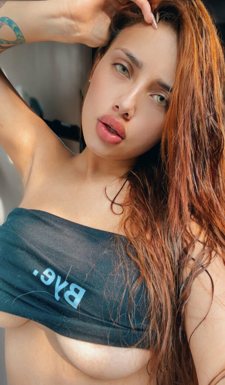 angiemx free high quality model pics