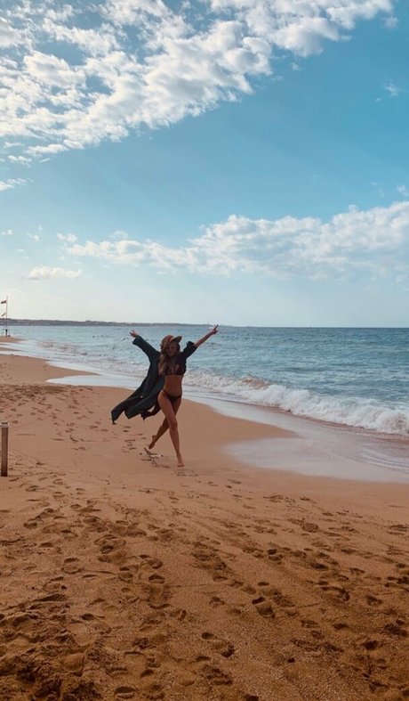 Maria Eugenia Suconic free star archive