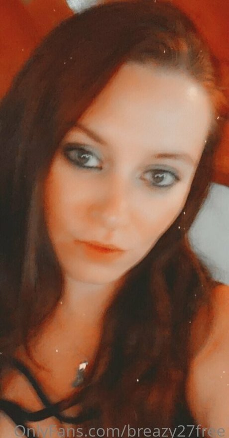 breazy27free model nice photo