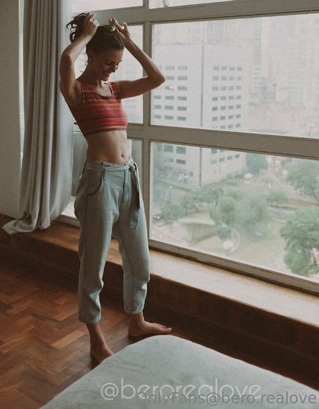 skinny big ass onlyfans porno pic