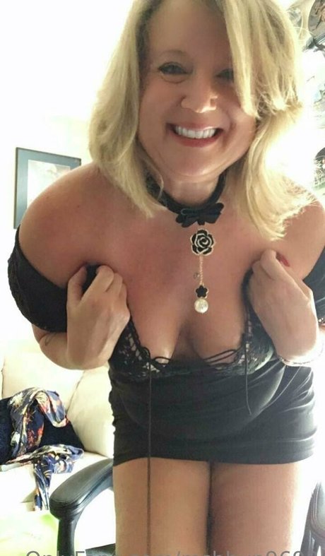 msbhvn9693 model adult pics