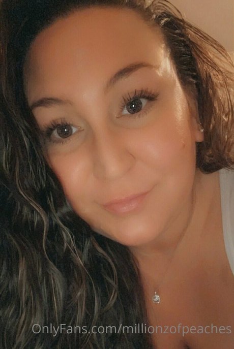 millionzofpeaches pornstar images
