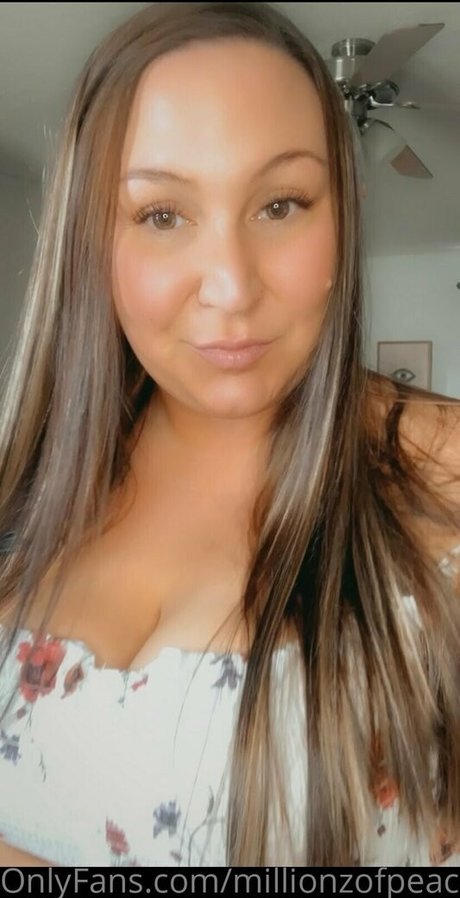 millionzofpeaches beautiful model pictures