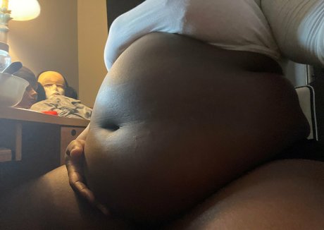 curvy teen onlyfans exclusive pic