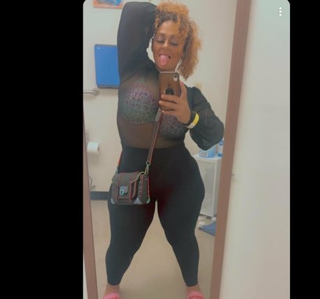 lolabooty111122 high quality pornstar img