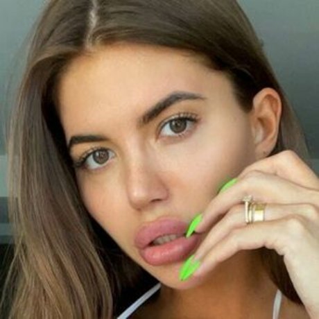 Sasha Polonskaya model naked photos