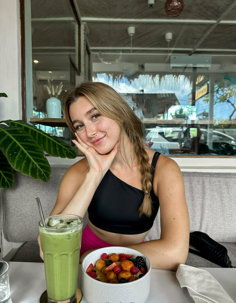 sexy mom onlyfans free naked picture