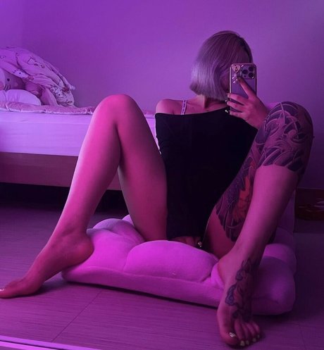 Jee i queen_ pornstar art gallery