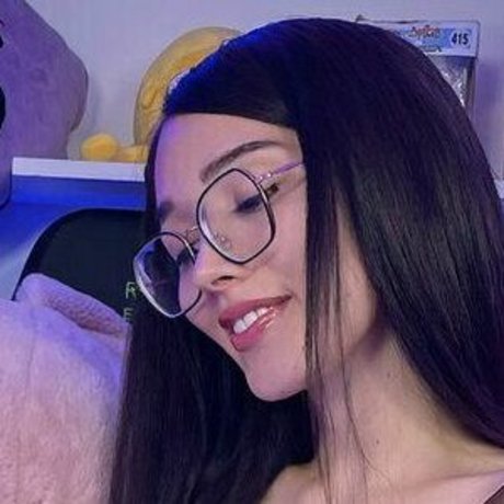 Allison Cazo star images