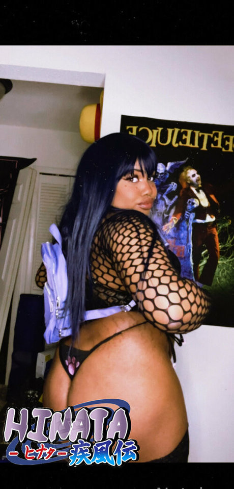 thiccxms art star photo