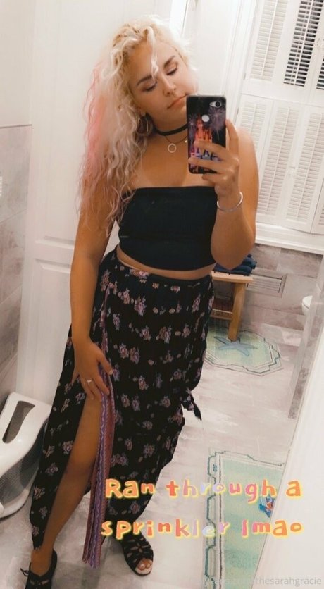 The Sarah Gracie exclusive actress image