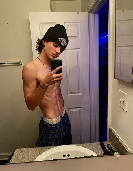 onlybonez model best pics