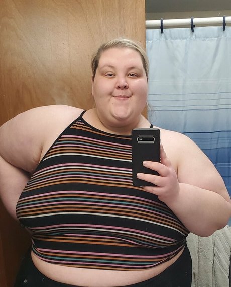 curvy teen onlyfans hot sexy picture