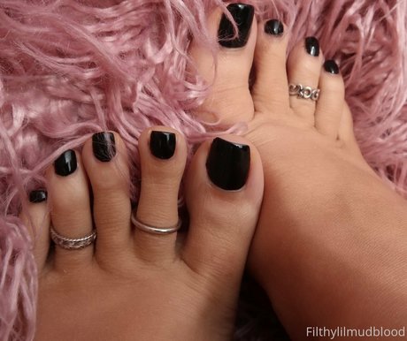 sweetfeetsyfree model hot img