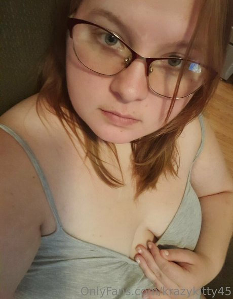 krazykitty45 star nude photo