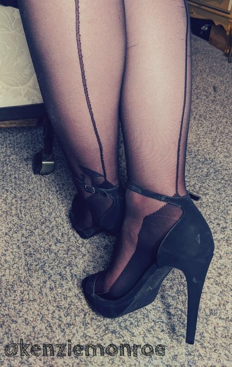 kenziemonroe model porn picture