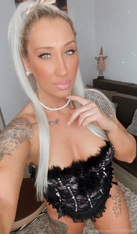 anksunamoon star nice picture