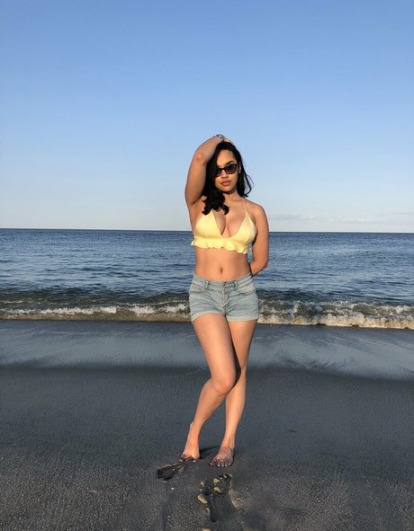 itsqueennovaa sex star image