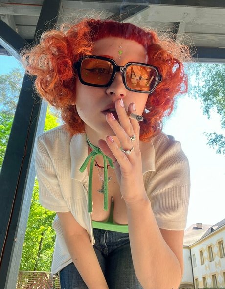 innocent onlyfans nude picture