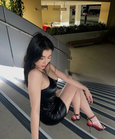 Purple5boo nice model image