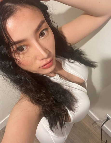 Purple5boo model perfect image