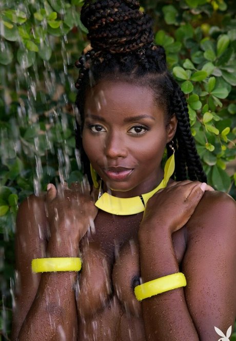 Dakota Simone free actress picture