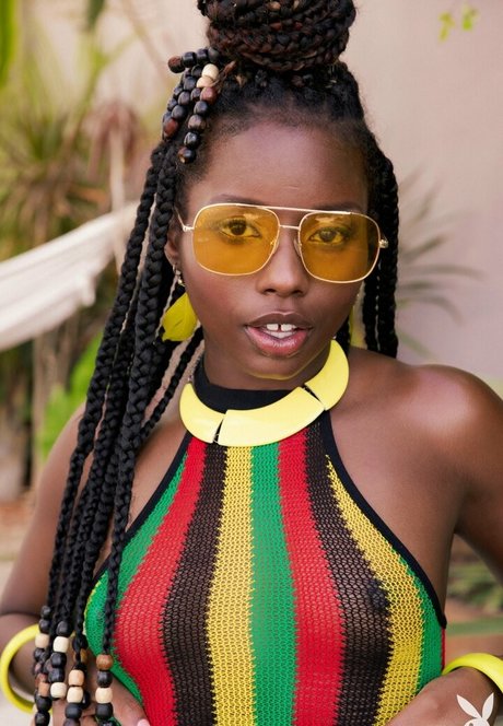 Dakota Simone nice actress img