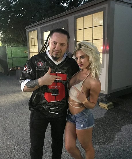 playmatepressly nude actress galleries