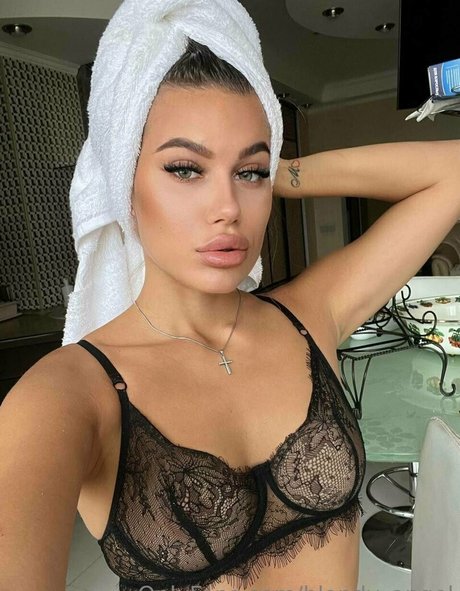 brown onlyfans beautiful image