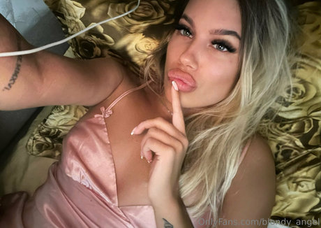 blondy angel top pornstar img