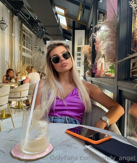 curvy muscle onlyfans porn gallery