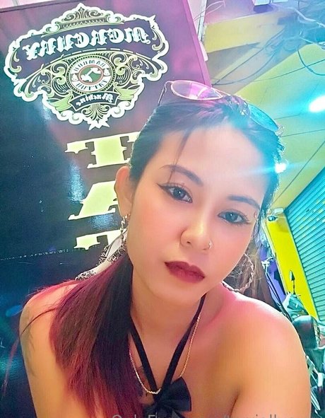 terriallyours star top picture