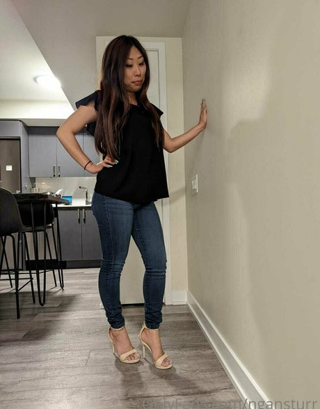 ngansturr sex model galleries