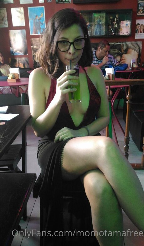 momotamafree pornstar erotic pics