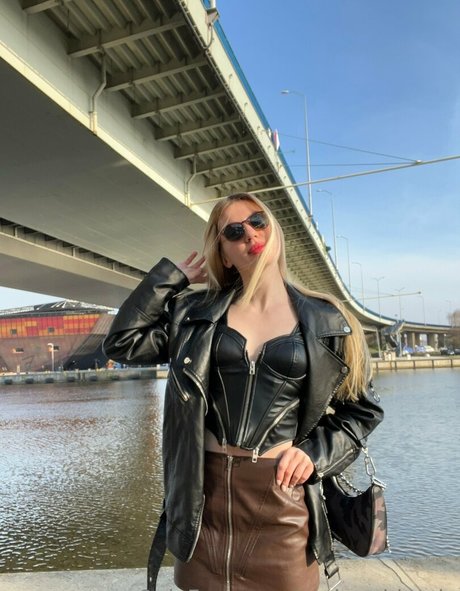 cougar onlyfans porn img