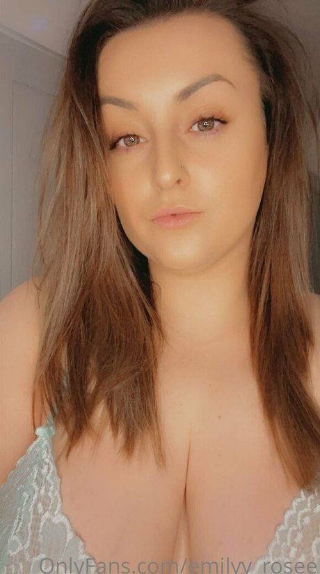 emilyy rosee actress gallery