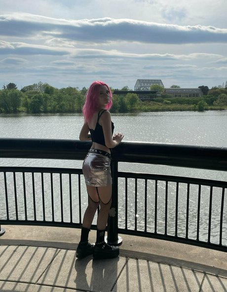 yrbunnygirl best model image