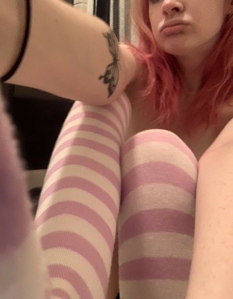 yrbunnygirl model hot image