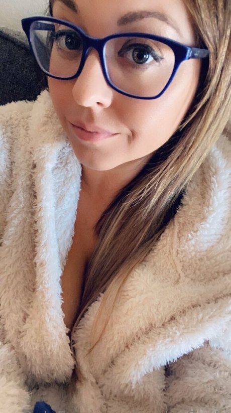 LoadsofLayla star pretty photo