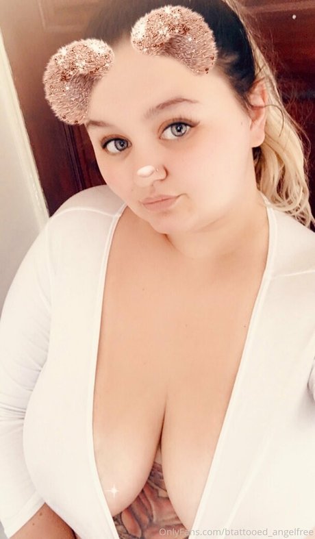 blonde nude onlyfans hd pics