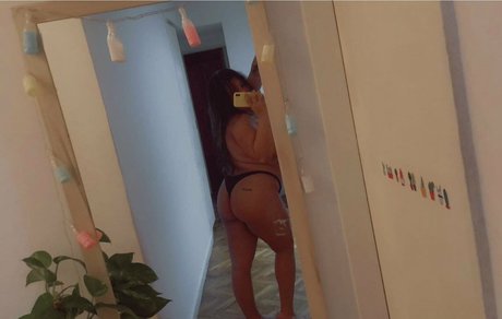 larita19 pornographic model photo