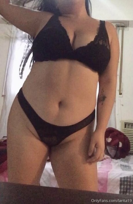 larita19 pornstar top image