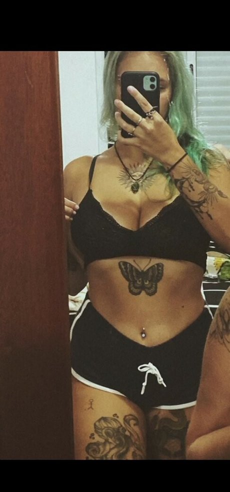 Marij4ne beautiful pornstar image