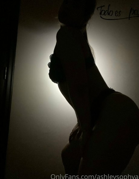 ashleysophya pornstar best pics