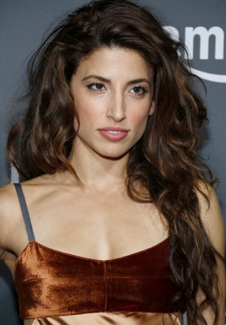 Tania Raymonde model top archive