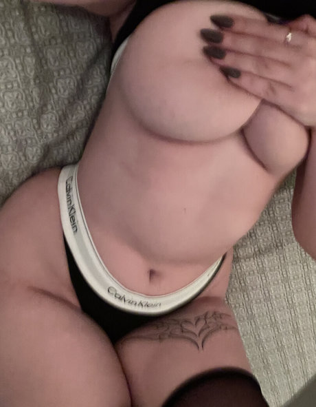 okay kylie top model archive